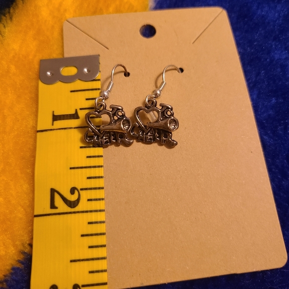 Earring Bundle - Picture 4 of 4